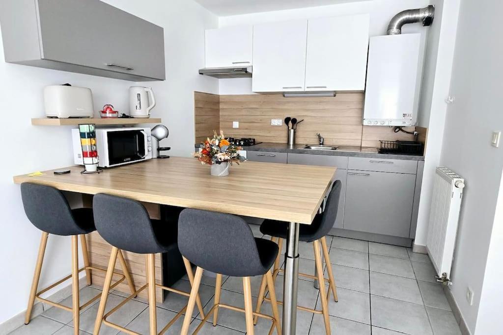 Le Jeremy Avec Parking Souterrain Apartamento Thonon-les-Bains Exterior foto